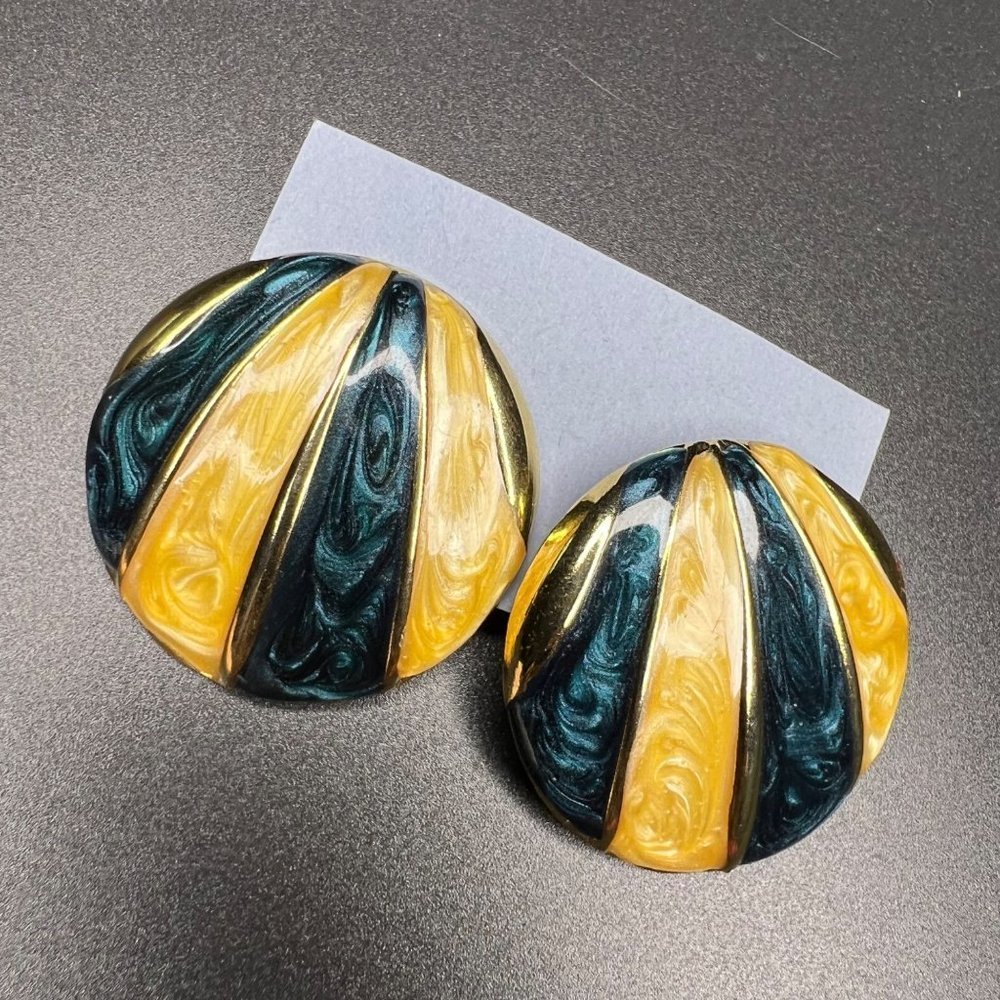 VINTAGE Circle Round Striped Gold Tone Yellow Blue Earrings